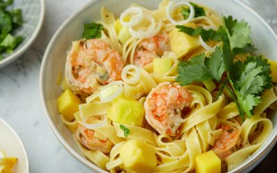 841- Coconut Linguini with Mango & Shrimps / معكرونة لينغويني بجوز الهند، المانجو والروبيان