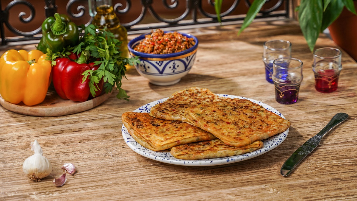 CWA-R71-2021_Moroccan crepe with ground meat_1200